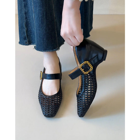 Damen Ballerinas mit stilvollem Riemchen und luftiger Schnüroptik EB