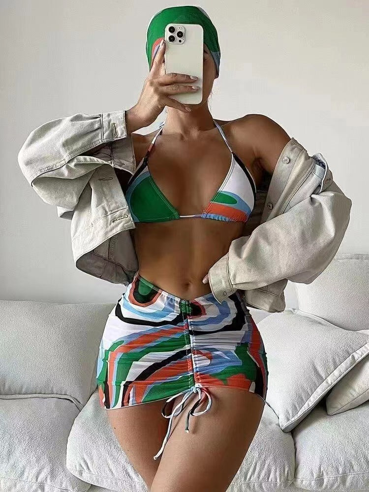 Damen Bikini-Set mit modischem Wickelrock und sportlichem Oberteil EB