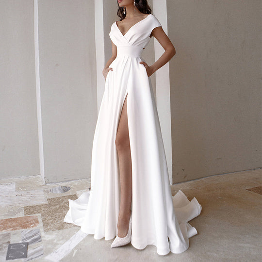 Damen elegantes Maxikleid mit tiefem V-Ausschnitt und seitlichem Schlitz EB