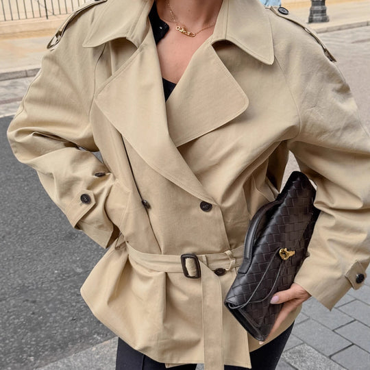 Damen modische Trenchcoatjacke mit Gürtel und großzügigem Schnitt EB