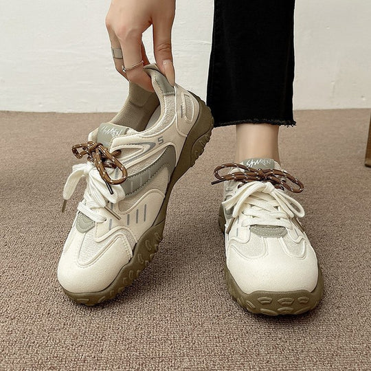 Damen Bequeme Freizeitsneaker mit innovativem Schnürsystem und rutschfester Sohle EB