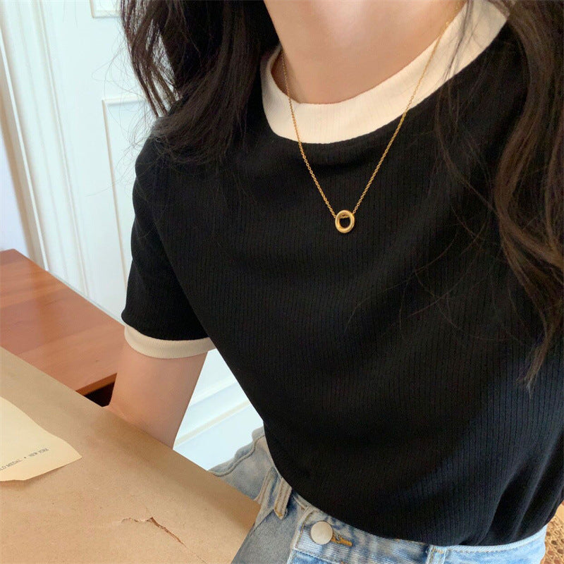 Damen Kurzarmshirt mit modischem Kontrastkragen und lässigem Schnitt EB