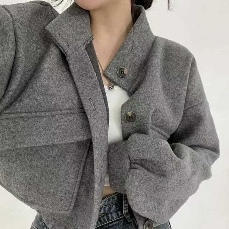 Damen Kurze Oversize-Wolloptik-Jacke mit Stehkragen und Ballonärmeln EB