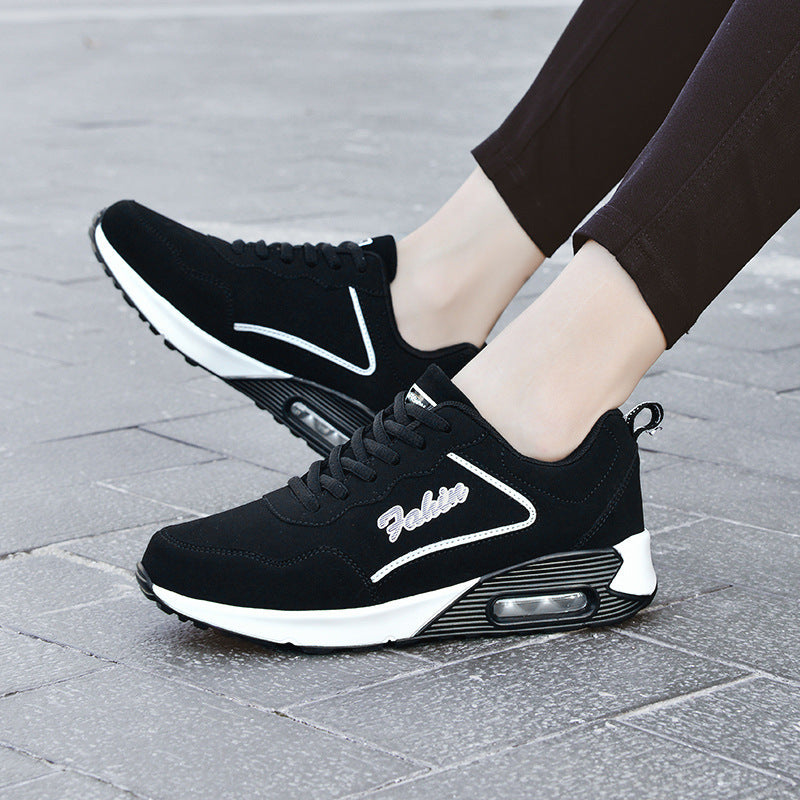 Damen Sportliche Sneakers mit atmungsaktiver Mesh-Oberfläche und dämpfendem Fußbett EB