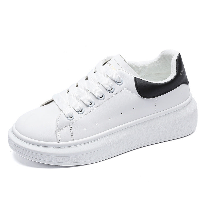 Damen Plattform Sneakers mit moderner Silhouette und komfortabler Dämpfung EB