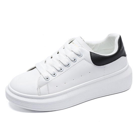 Damen Plattform Sneakers mit moderner Silhouette und komfortabler Dämpfung EB