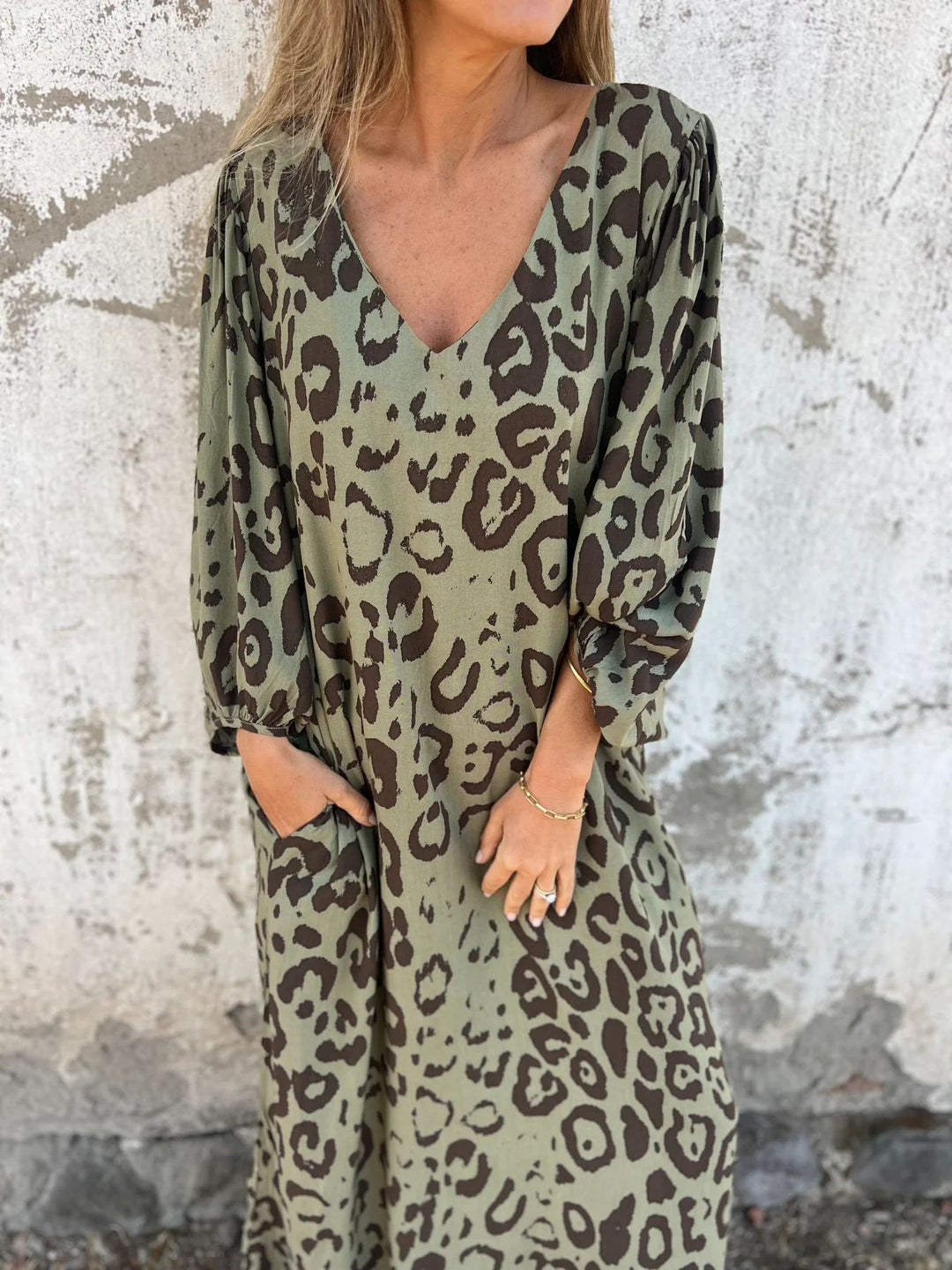 Damen Maxikleid mit tiefem V-Ausschnitt und lässigem Schnitt EB
