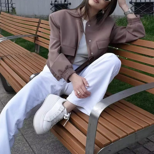Damen elegante Sweatjacke mit praktischen Taschen und modernem Stehkragen EB