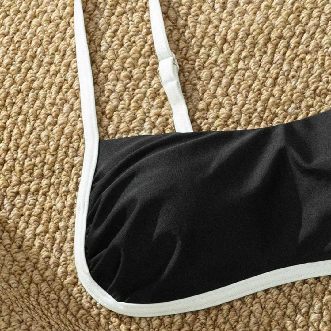 Damen Minimalistischer Bikini EB