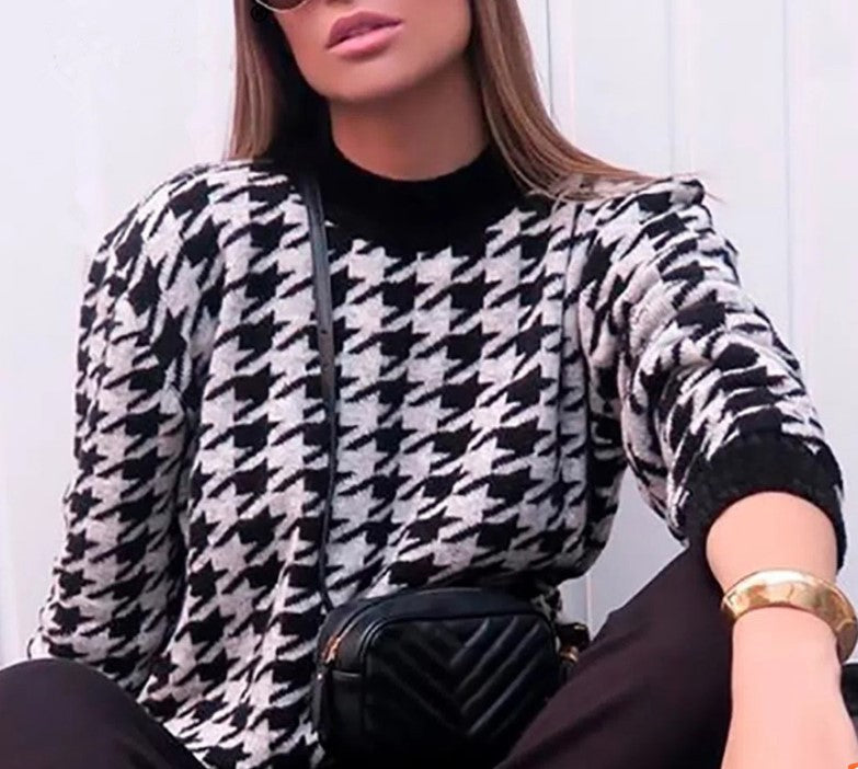 Damen Grobstrickpullover mit modernem Hahnentrittmuster und lässigem Schnitt EB