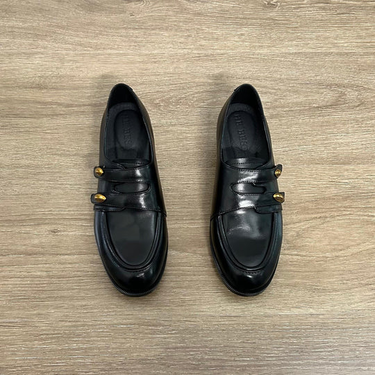 Damen Mokassins mit dekorativen Schnallen und elegantem Glanz EB