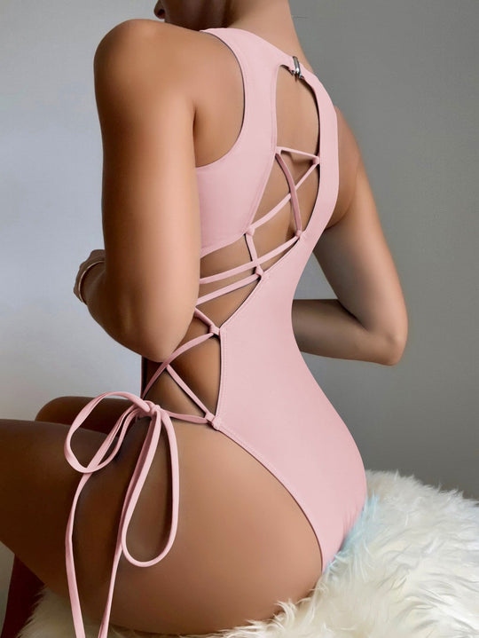Damen Hochgeschnittener Badeanzug mit raffiniertem Schnürdesign EB