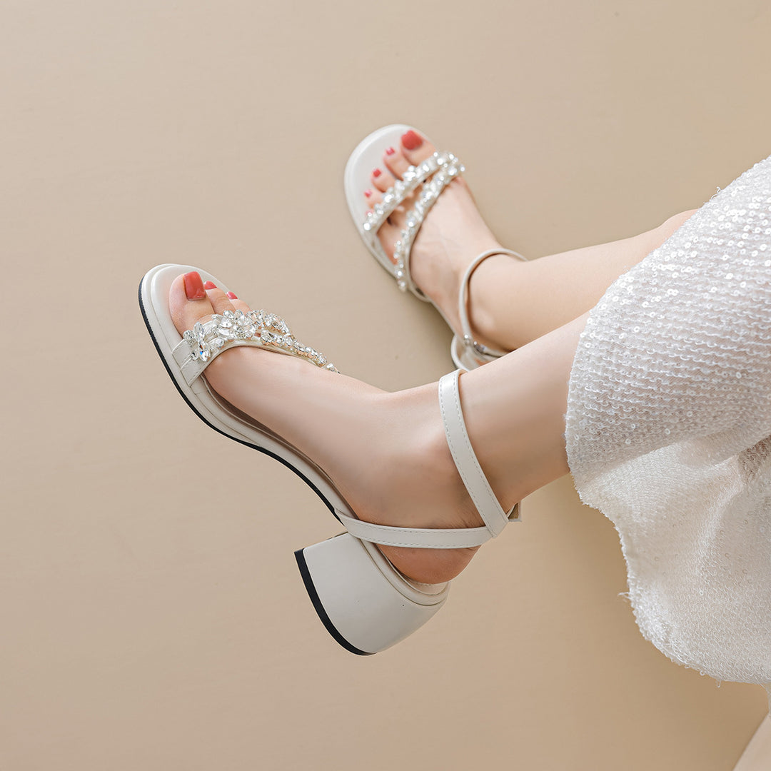 Damen elegante Sandalen mit funkelnden Strassdetails EB