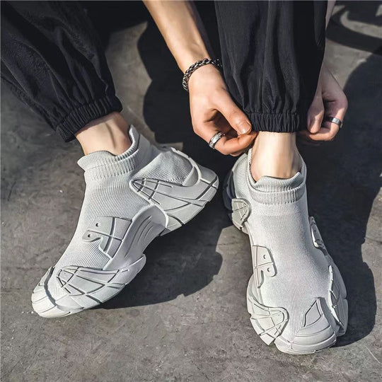 Damen Hochwertige Sport-Sneaker mit einzigartigem Profil und atmungsaktiver Strickstruktur EB