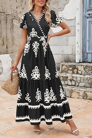 Damen Maxikleid mit V-Ausschnitt und kontrastierenden Stickdetails EB