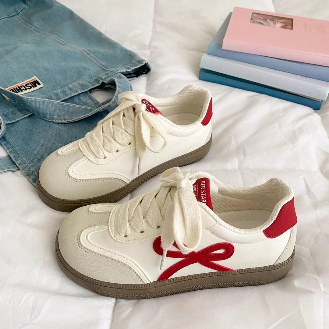 Damen Sneakers im lässigen Retro-Design mit sportlicher Sohle EB