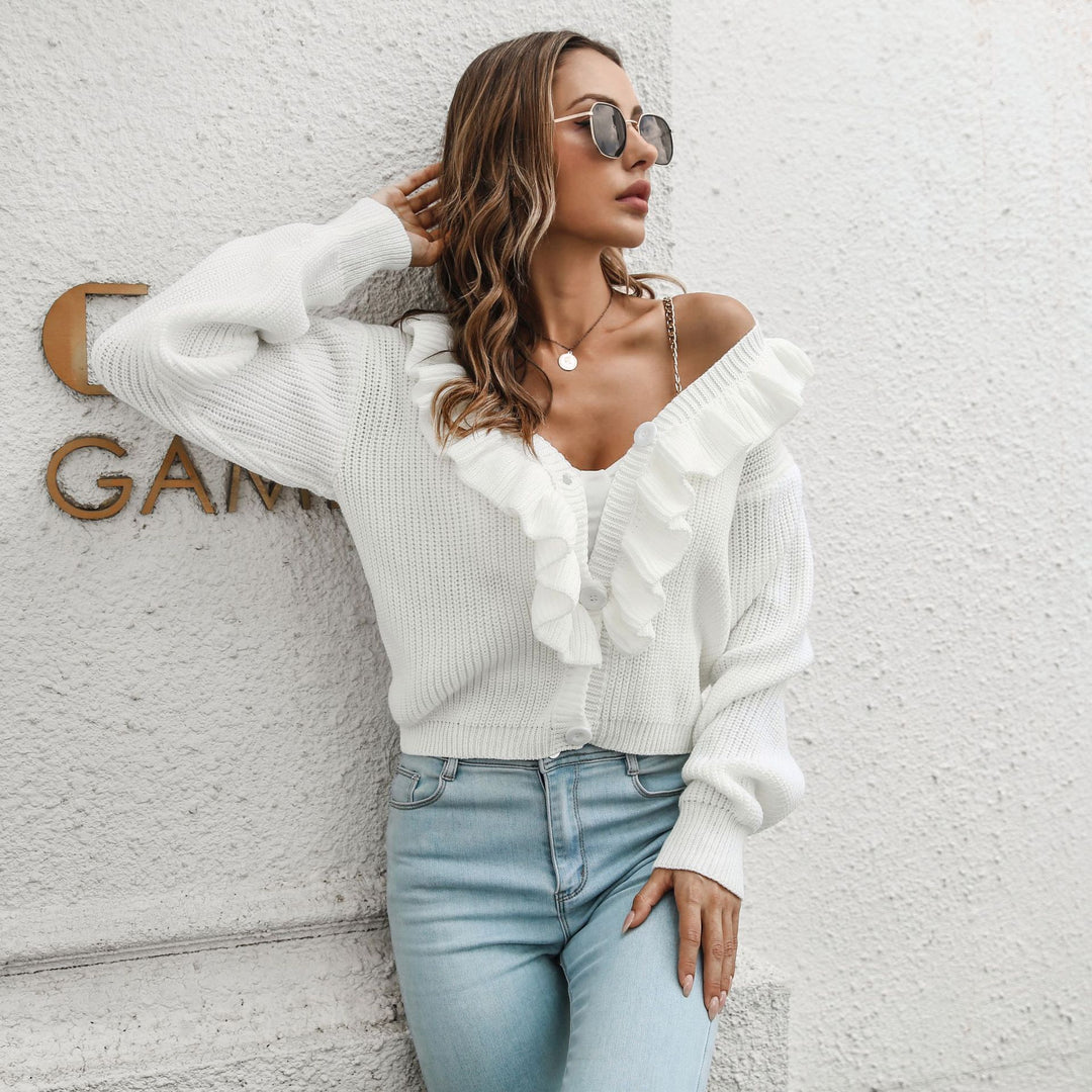 Damen Strickjacke mit Rüschendetails und knöpfbarem Frontverschluss EB