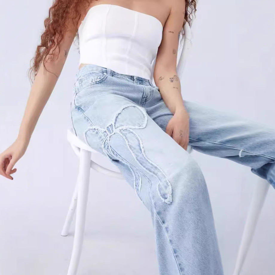 Damen weite High-Waist Denim-Jeans mit Distressed-Details EB