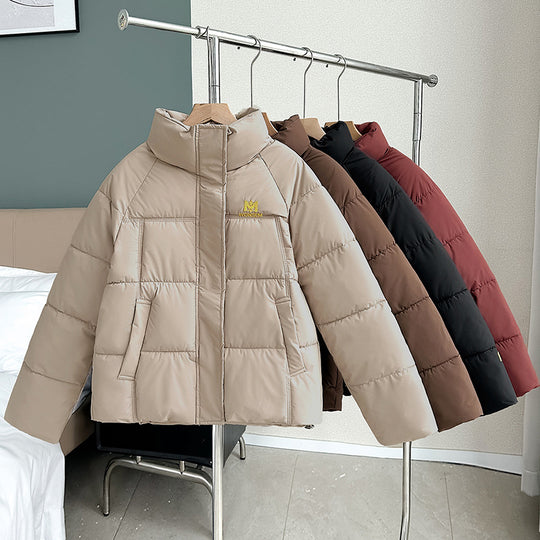 Damen nan kompakte Kurz-Steppjacke mit hochschließendem Stehkragen und schrägeingriff Taschen EB