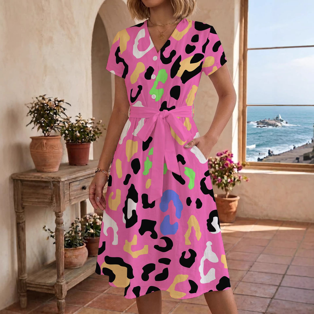 Damen lässiges Kleid mit modernem Leoprint und taillierbarem Gürtel EB