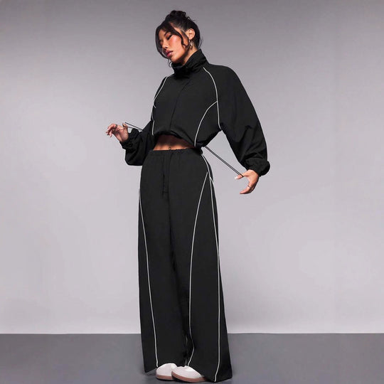 Damen modische Windbreaker-Jacke im lässigen Schnitt mit elastischen Details und hohem Kragen EB