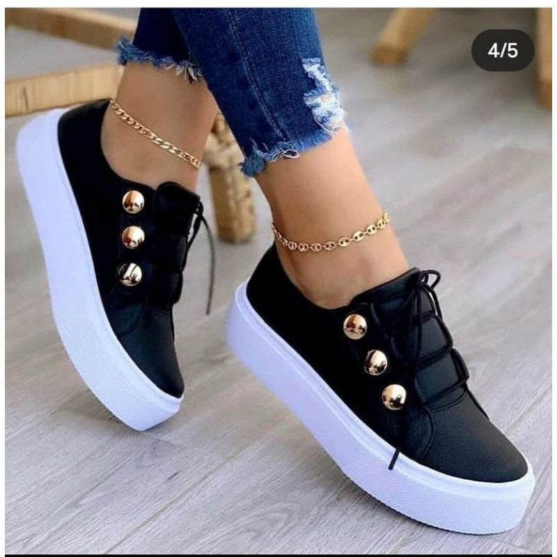 Damen Sportliche Sneakers mit modischen Zierknöpfen EB