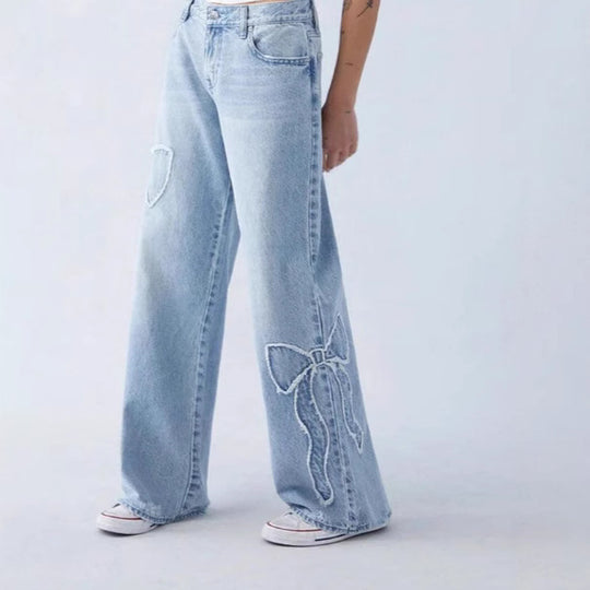 Damen weite High-Waist Denim-Jeans mit Distressed-Details EB