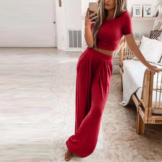 Damen Set aus kurzer Strickoberteile und weiten Hosen EB