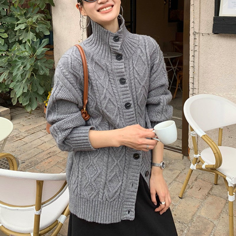 Damen Strickjacke mit hochgeschlossenem Kragen und strukturierter Oberfläche EB