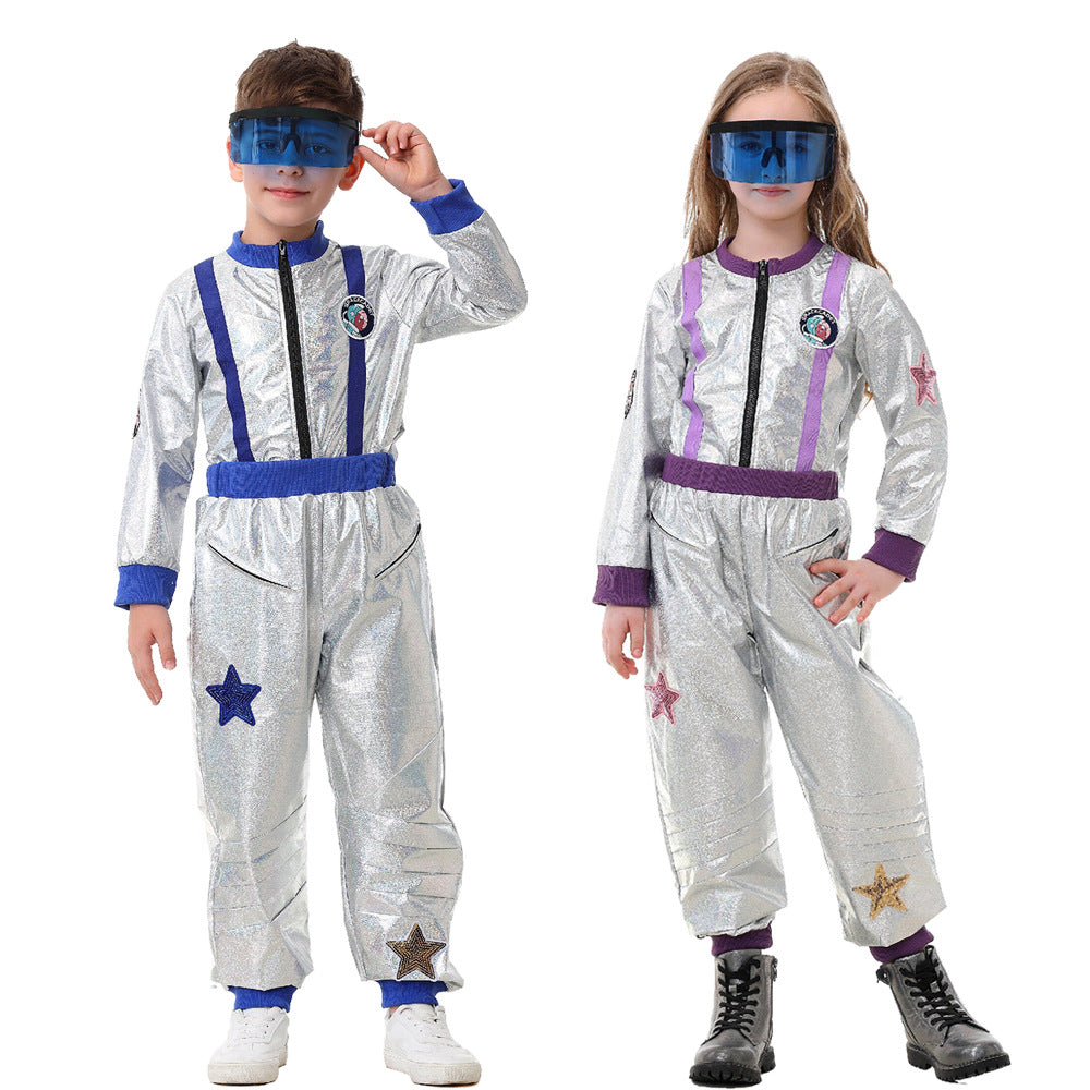 Jungen Raumanzug mit schimmernden Details EB