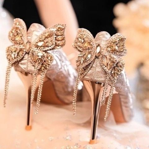 Damen elegante High-Heels mit glamourösen Applikationen EB
