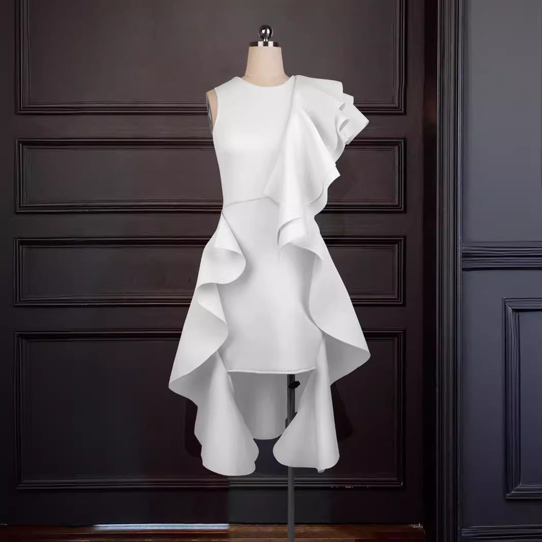 Damen Kleid mit asymmetrischem Rüschendesign EB