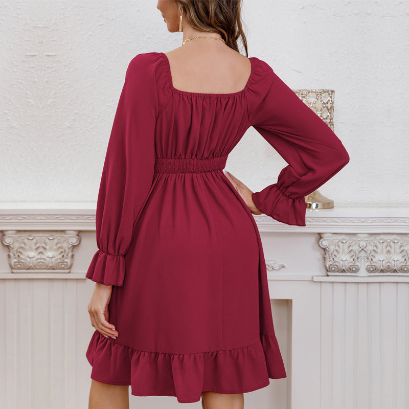 Damen Kleid mit innovativem Rüschendesign und schmeichelnder Silhouette EB