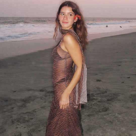 Damen Transparente Maxikleid mit tierischem Muster und verstellbaren Trägern EB
