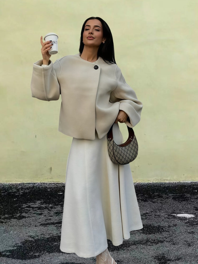 Damen Wickeljacke mit weiten Ärmeln und dekorativem Knopf EB