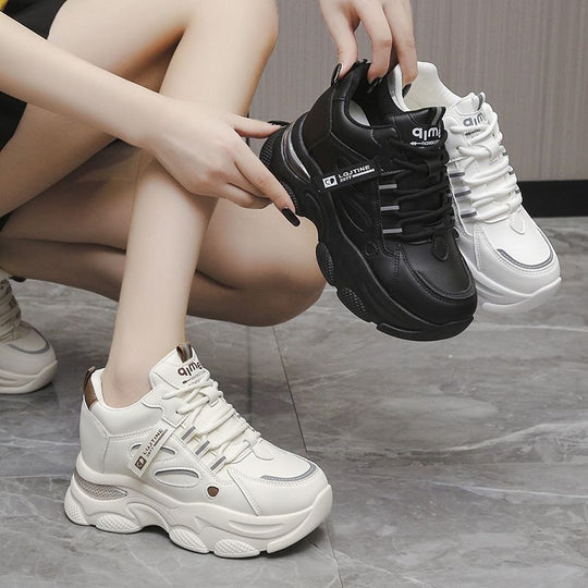 Damen Sportliche Chunky Sneaker mit atmungsaktiver Netzstruktur und dämpfender Sohle EB