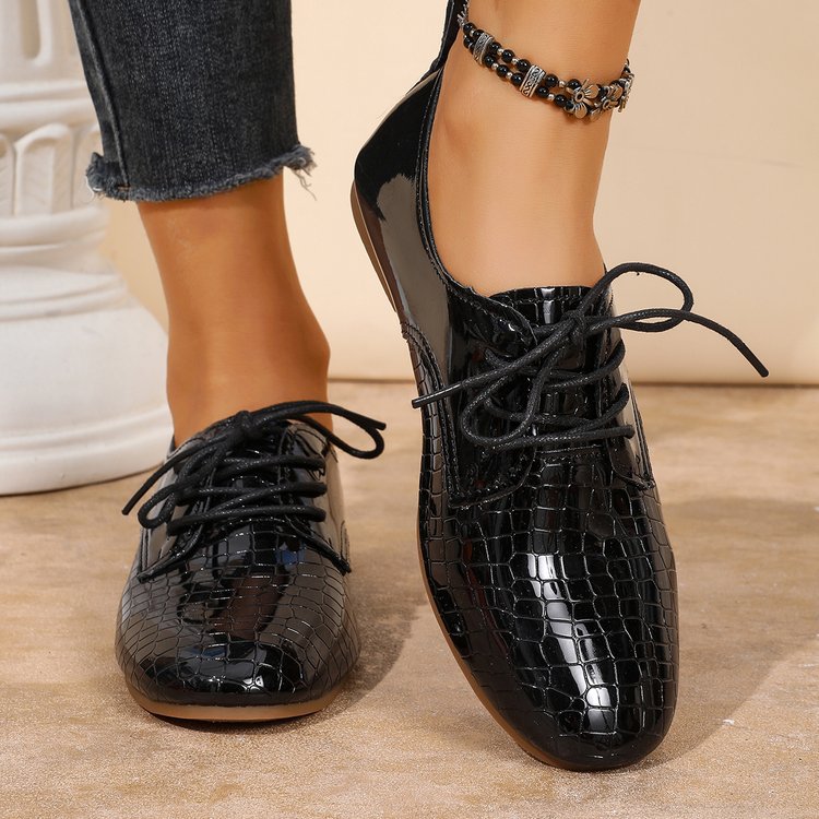 Damen Schnürschuhe im schimmernden Lackdesign mit Rautenprägung EB