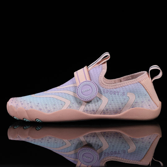 Damen Sportliche Wasserschuhe mit rutschfester Sohle und flexiblem Design EB