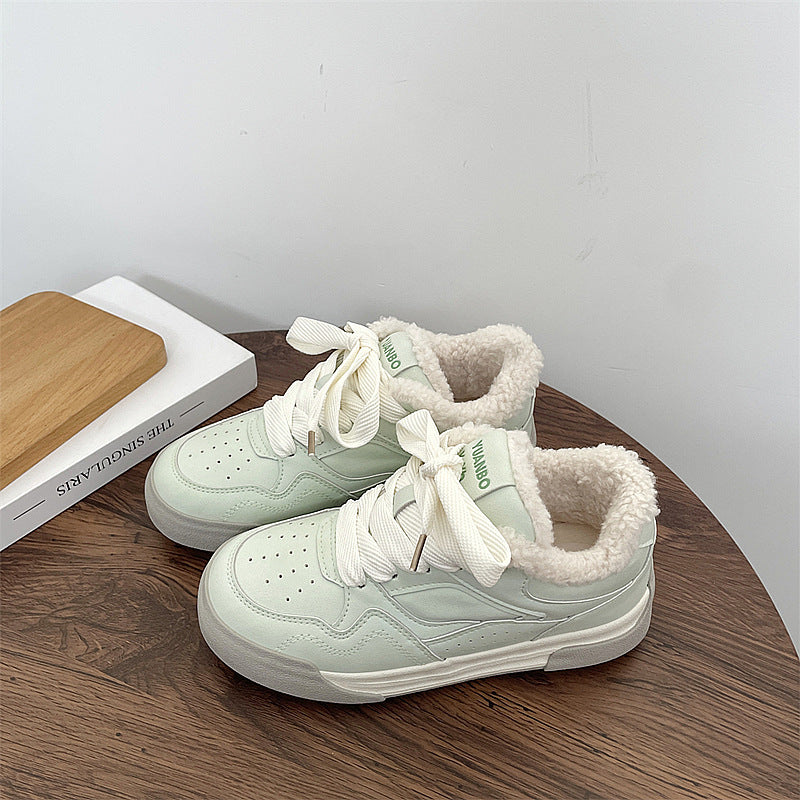 Damen Sneakers mit kuscheligem Innenfutter und rutschfester Sohle EB