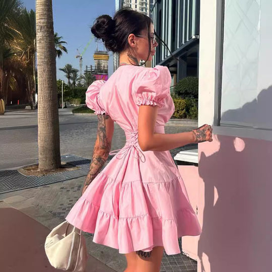 Damen verspieltes Sommerkleid mit Puffärmeln und Rüschen EB