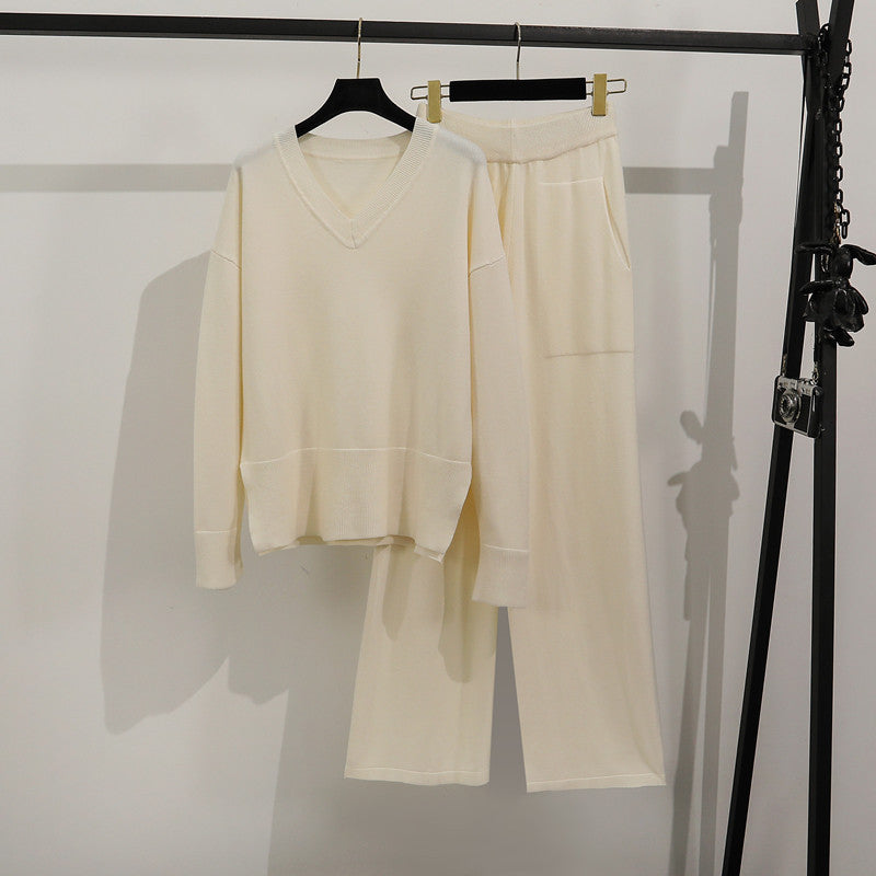Damen lässiges Strick-Loungewear-Set mit tiefem V-Ausschnitt und praktischen Taschen EB