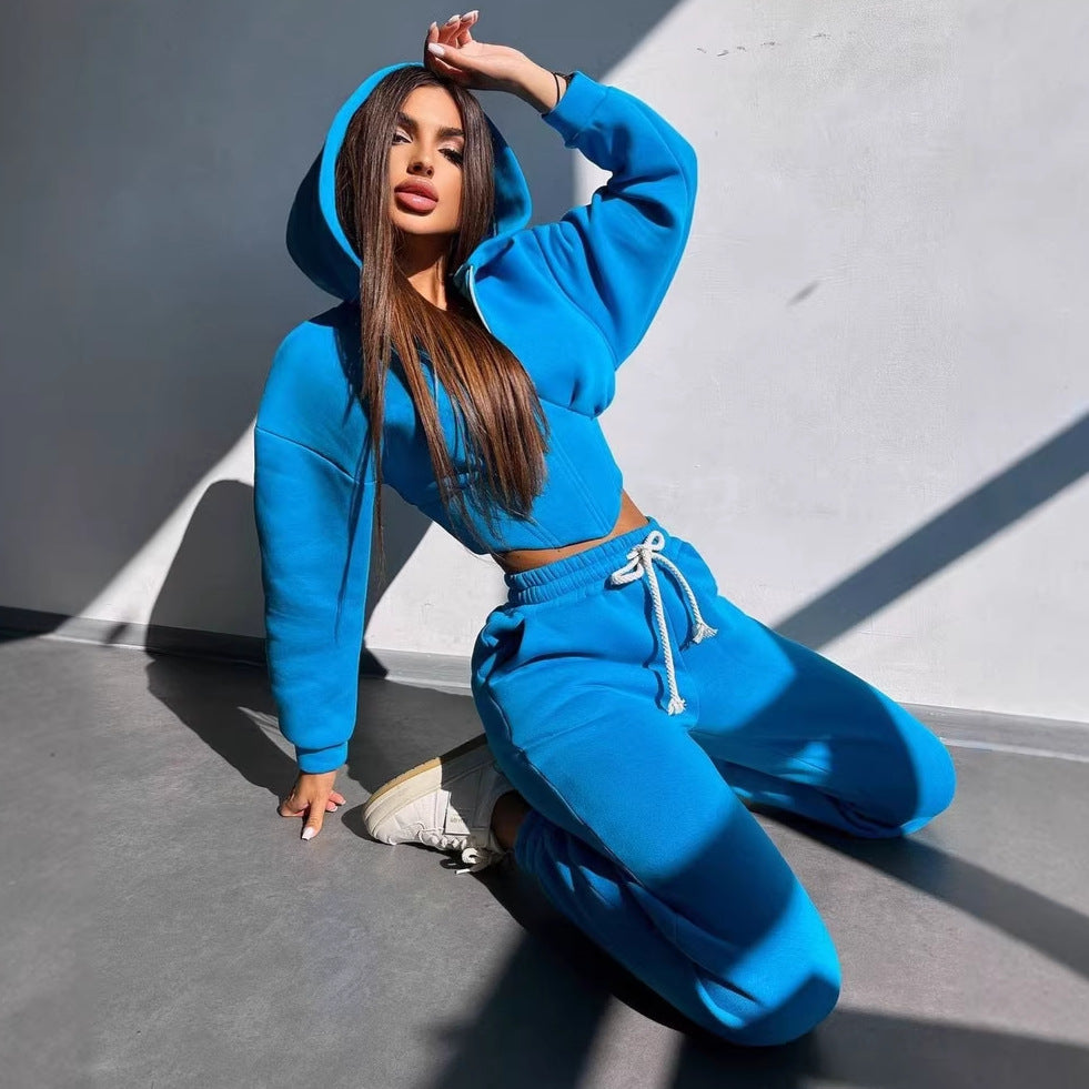 Damen Crop-Kapuzenjacke mit Korsagennaht und High-Waist Jogginghose EB