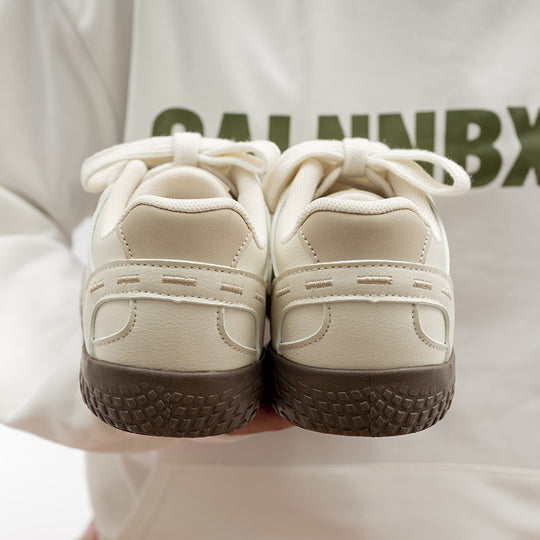 Damen Sneakers mit strukturiertem Obermaterial und rutschfester Sohle EB