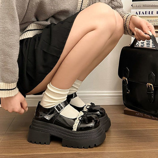 Damen Chunky Mary-Jane Plateauschuhe mit Riemen, Zierschleife und Spitzenbesatz EB
