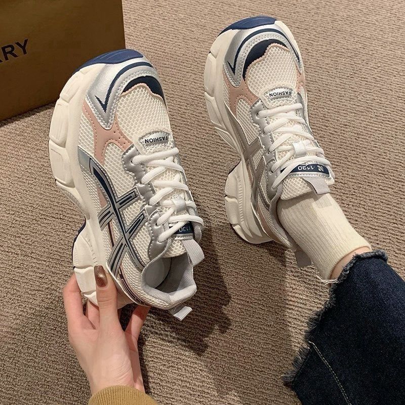 Damen modische Laufschuhe mit atmungsaktivem Mesh-Obermaterial und gepolsterter Sohle EB