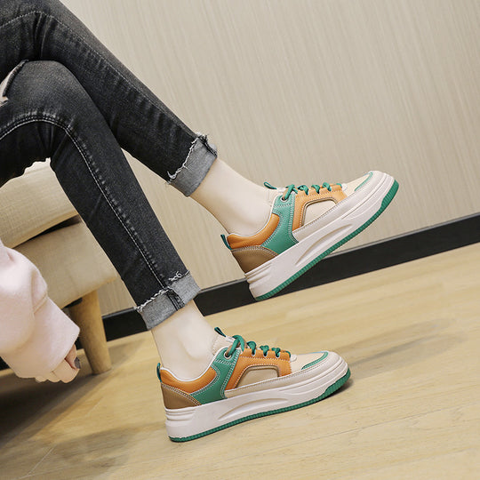 Damen modische Sneakers mit gepolstertem Innenfutter und robustem Sohlenprofil EB