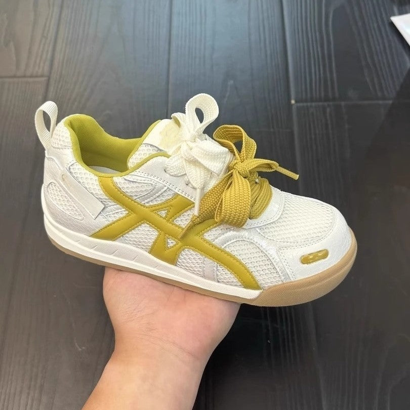 Damen Sportliche Mesh-Sneaker mit innovativer Schnürtechnologie EB