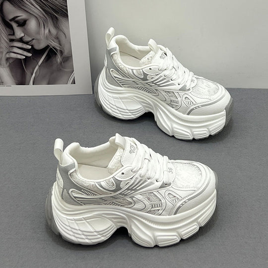 Damen sportliche und stylische Sneakers EB