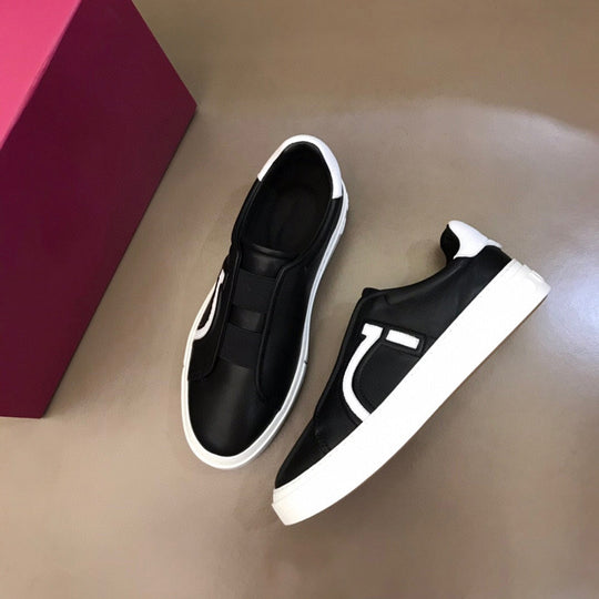 Damen Sneakers mit elastischem Riemen und komfortabler Sohle von EB