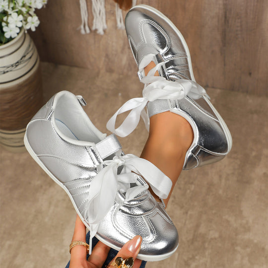 Damen Sportliche Sneaker mit glänzendem Metallic-Obermaterial und bequemer Schnürung EB